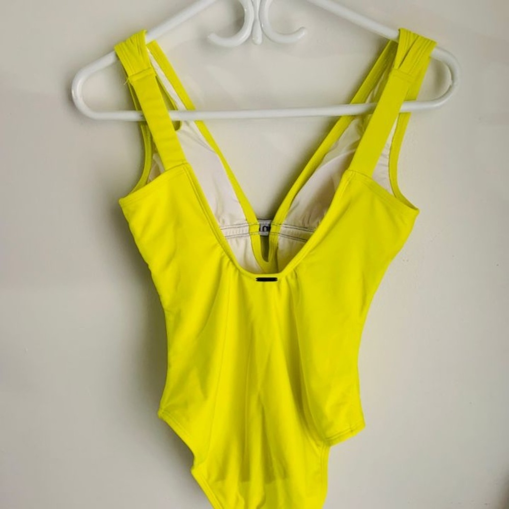 🎗️💛Calvin Klein XS Yellow Flashy One-piece 💛🎗️ - Picture 5 of 13